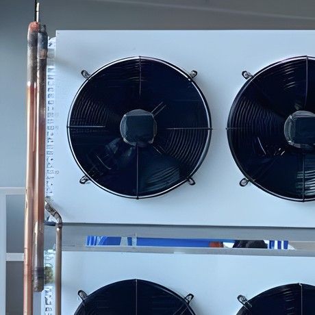 Detalle de un ventilador de condensador de Aerosan